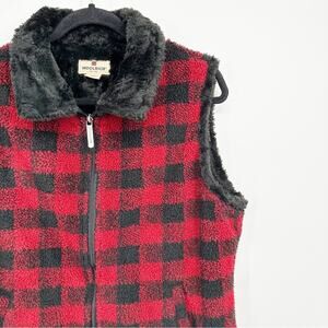 Woolrich Red & Black Buffalo Plaid Fleece Faux Fur Vest